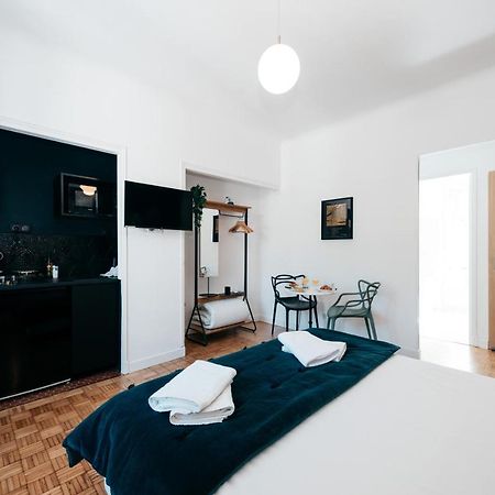 Les Precieuses Suites & Spa II Avignon Exterior photo